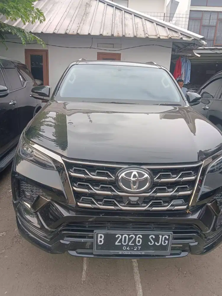 FORTUNER 2.8 VRZ GR SPORT 4X2 DIESEL A/T