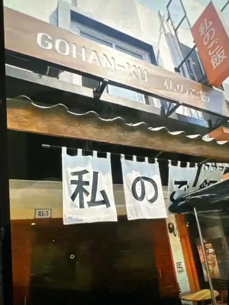 Dibutuhkan Segera Pelayan Wanita Restoran