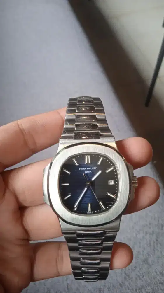 For sale watch brand Patek Phillipe Nautilus
