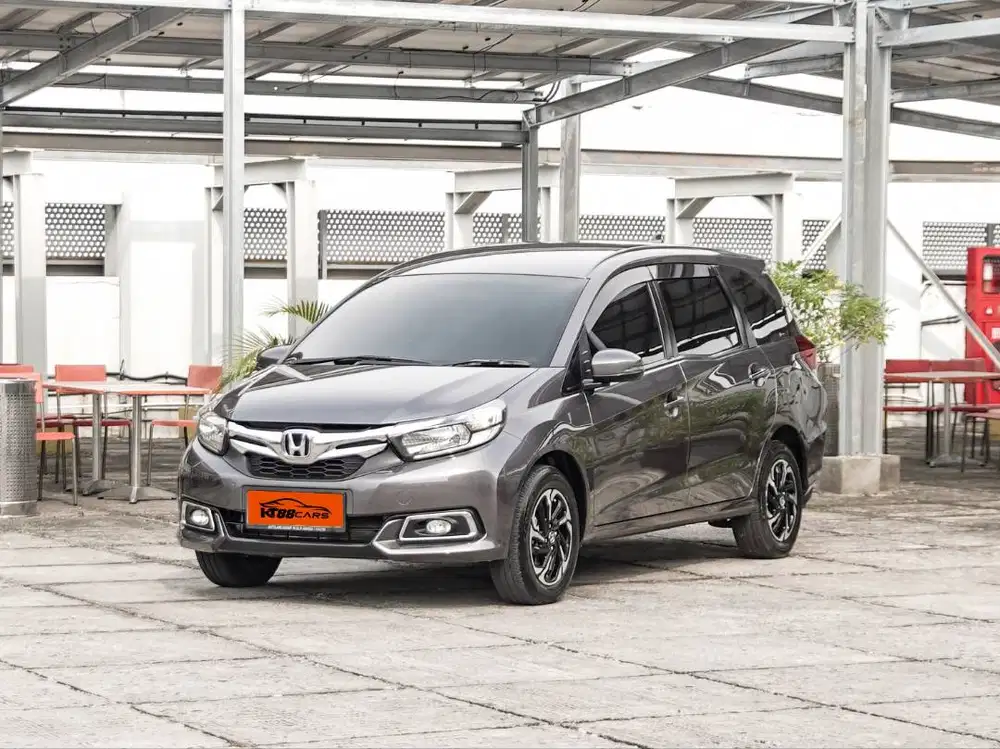 Mobilio E 1.5 AT abuabu 2019