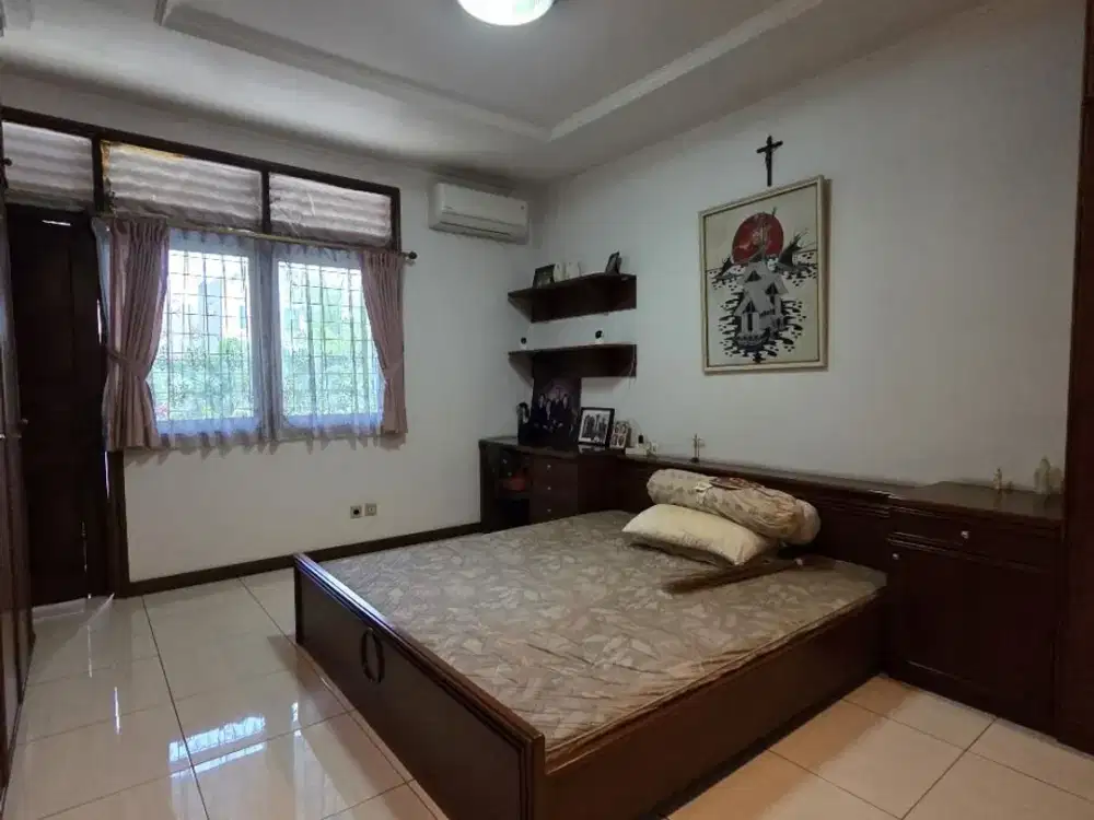 Dijual Rumah Taman Aries Meruya Jakarta Barat