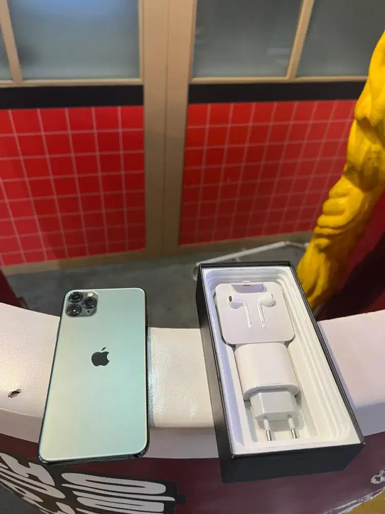 iphone 11 pro max 256gb paling aktif
