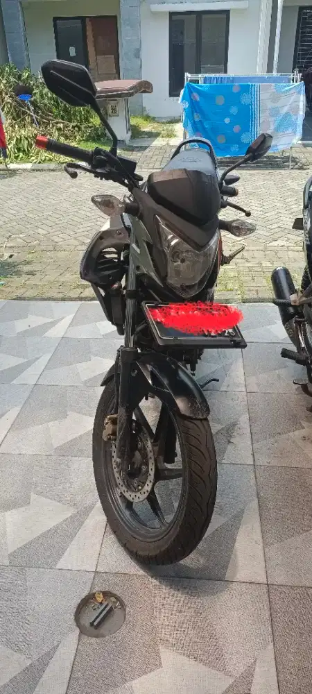 CB 150 R Streetfire Tahun 2015