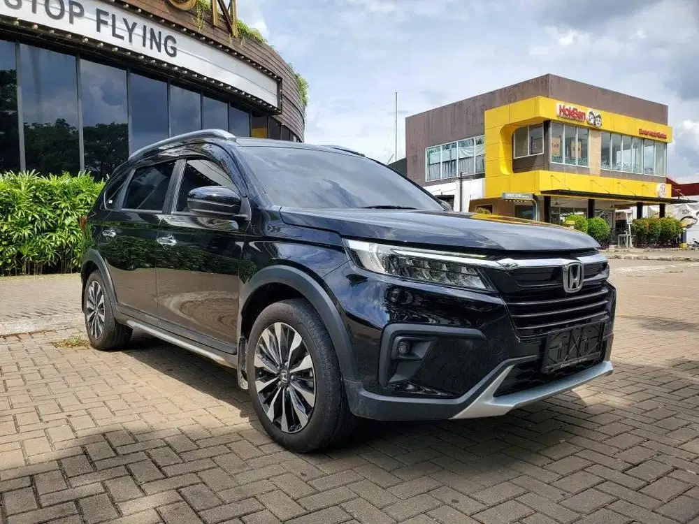 HONDA BRV E PRESTIGE CVT 2022 HITAM KM 26RB
