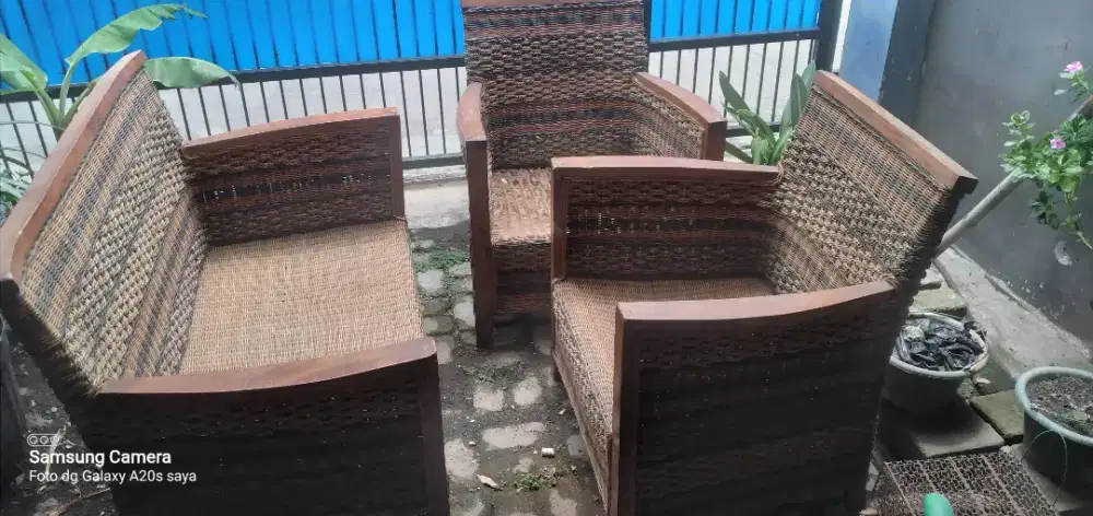 Kursi, Meja, Pembatas Ruangan ( Rotan )
