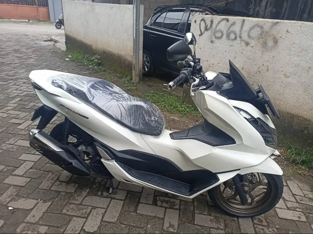 PCX 160 Cbs 2024 Pajak Panjang - Maulana Motor