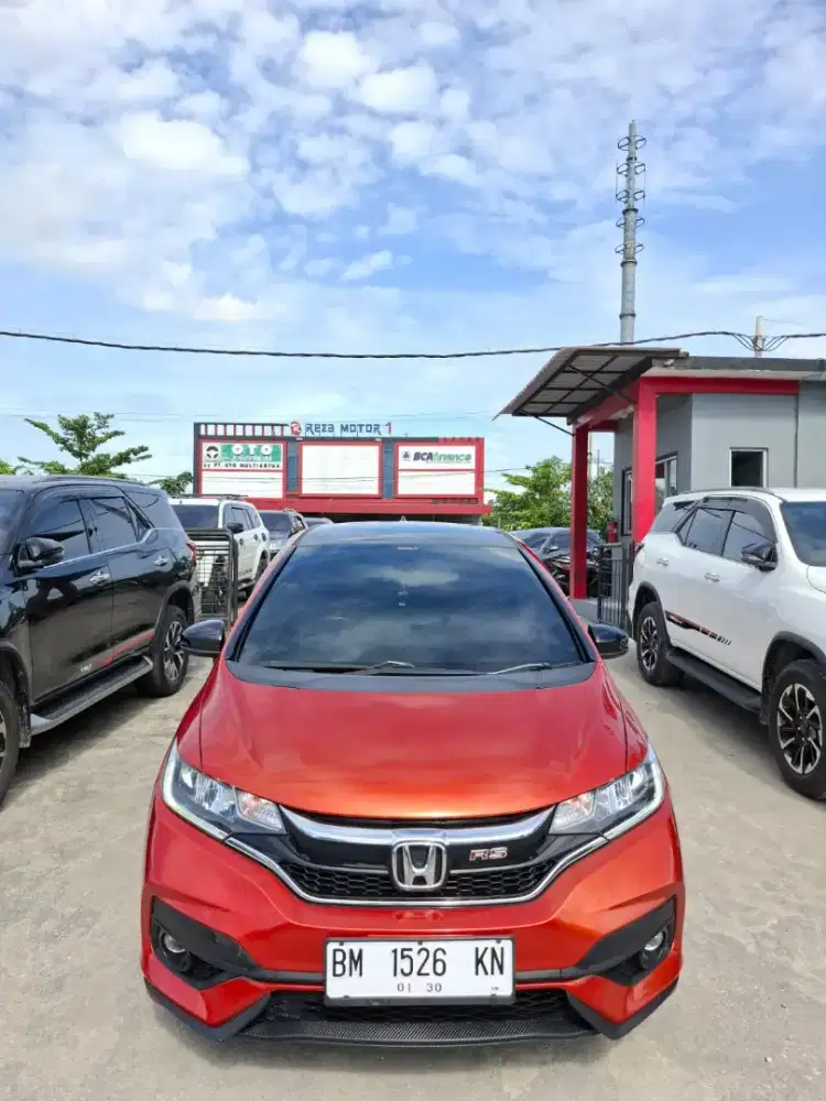 Jazz 2019 RS matic. Km 89rb antik