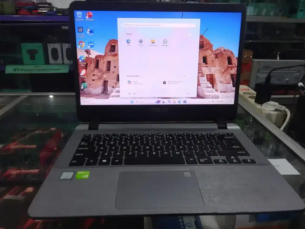 Laptop Asus Vivobook X407UF Core i7