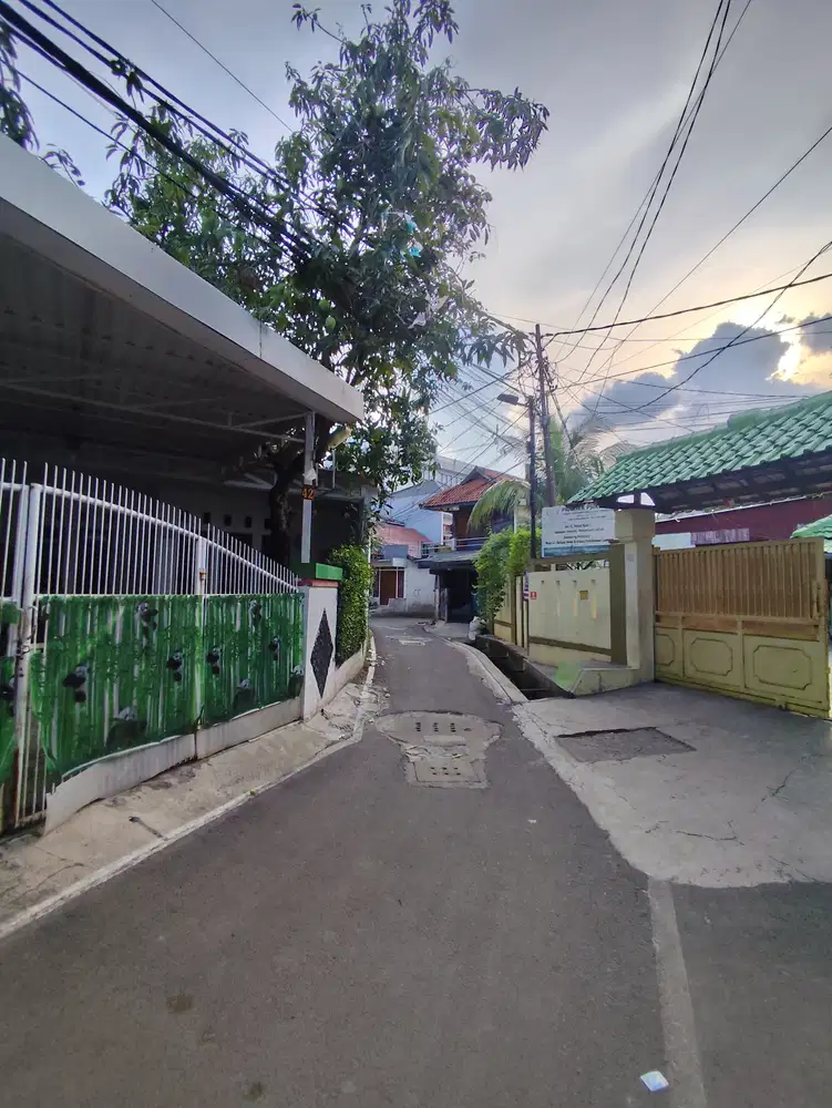 Rumah Asri di Jagakarsa