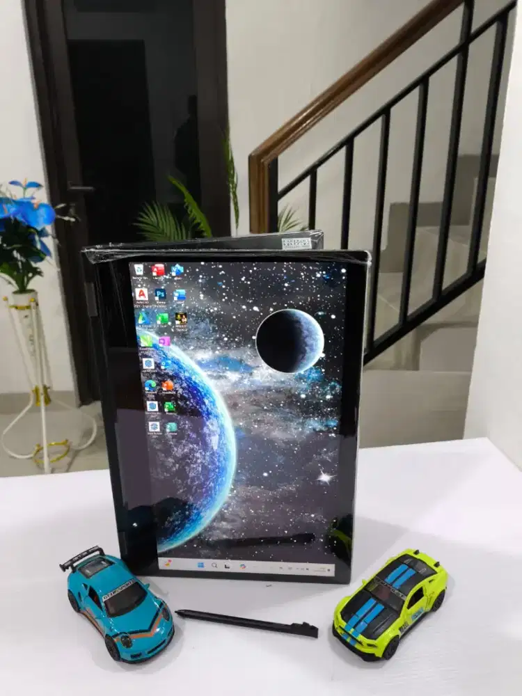 Lenovo Yoga L13 V28 TOUCHSCREEN + PEN GEN 10