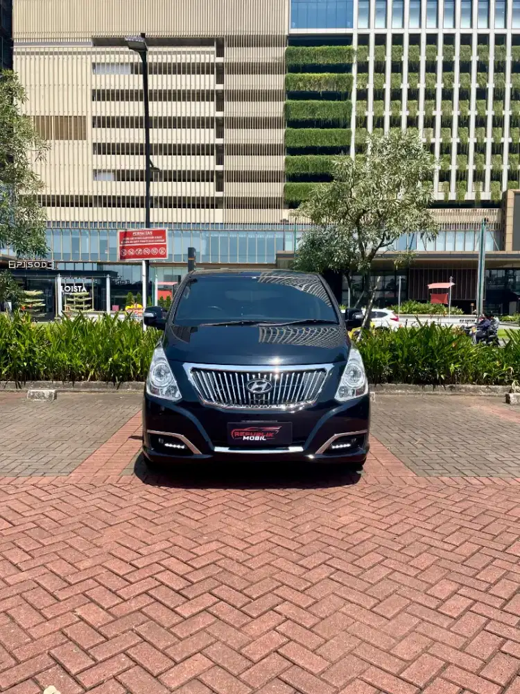 Hyundai H1 2.4 AT 2017