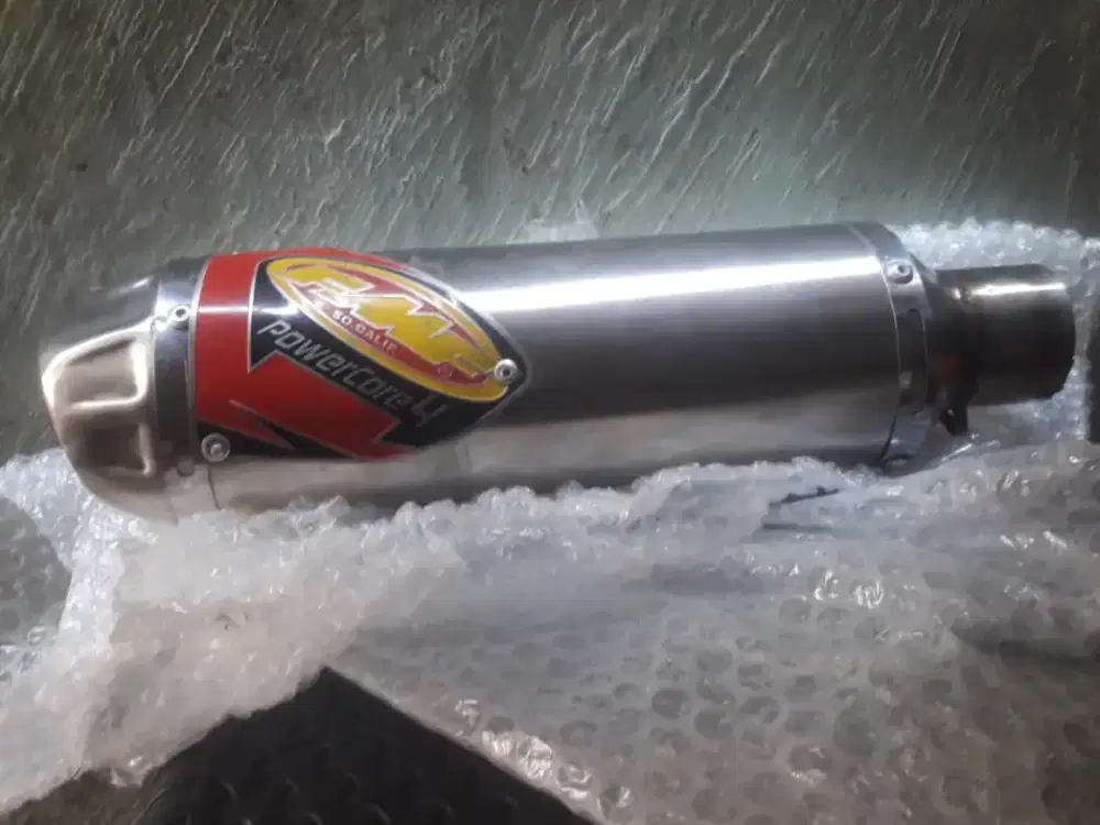 Knalpot racing satria fu