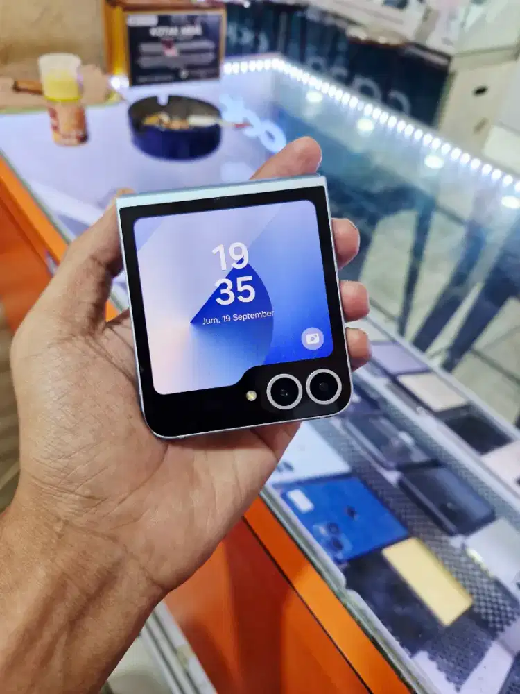 SAMSUNG Z FLIP 6 12/256GB