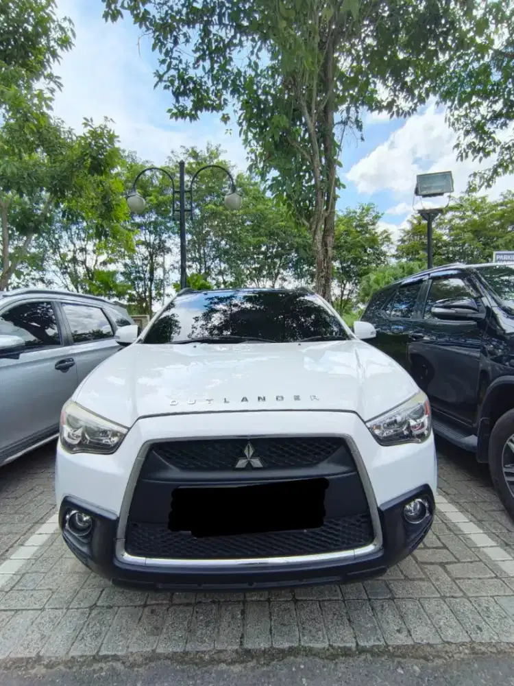 Mitsubishi outlader sport tahun 2013