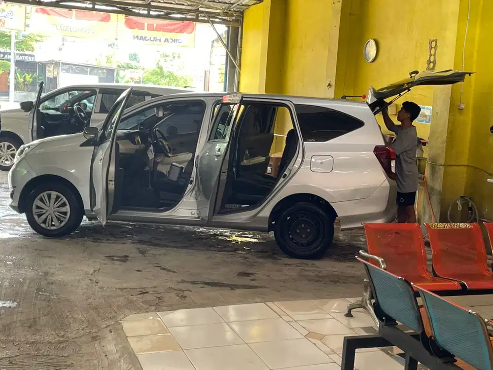 Daihatsu Sigra 2017 Bensin