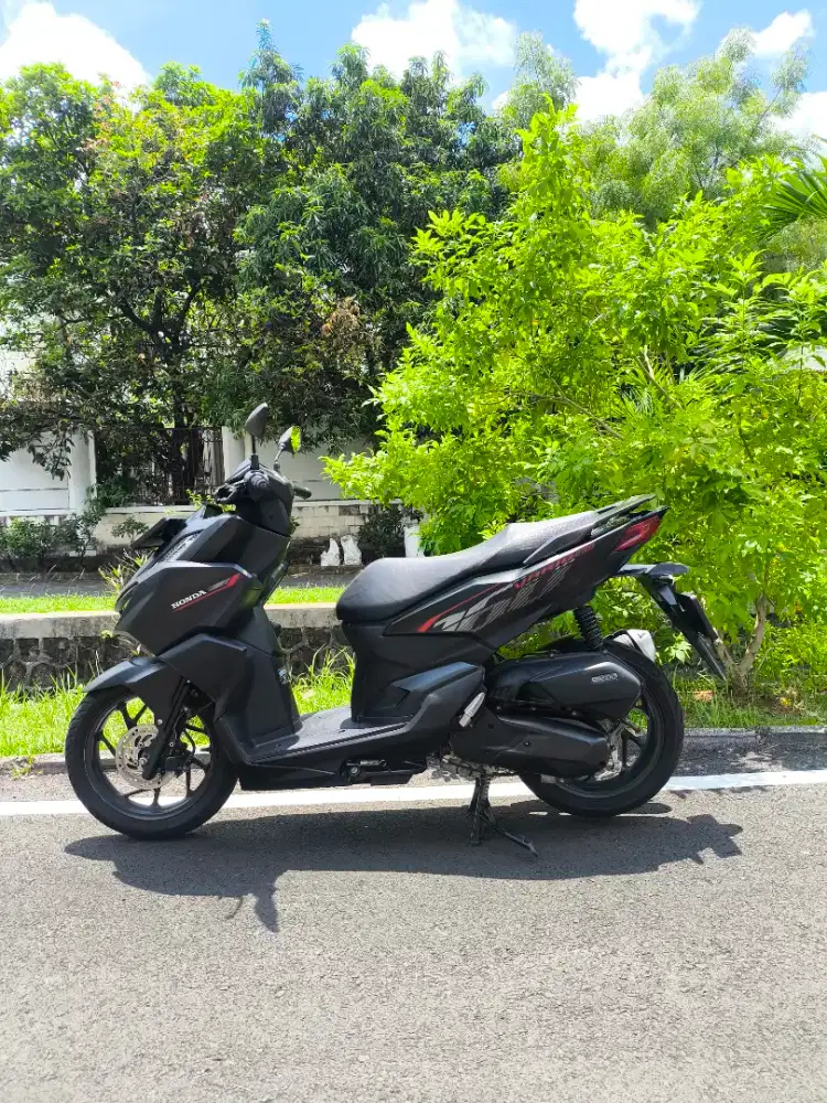 Honda Vario 160 2024 Low KM GRESS