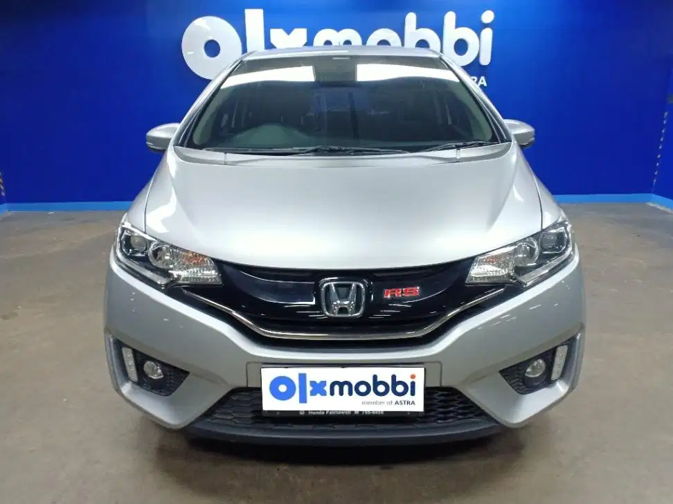 [OLXMOBBI] DP RENDAH Honda Jazz 1.5 RS Bensin-AT 2017 STOMVI