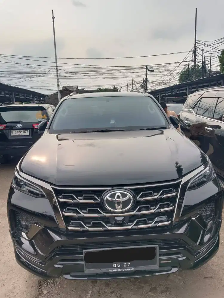 TOYOTA FORTUNER 2.8 VRZ GR Sport 4x2 DIESEL A/T