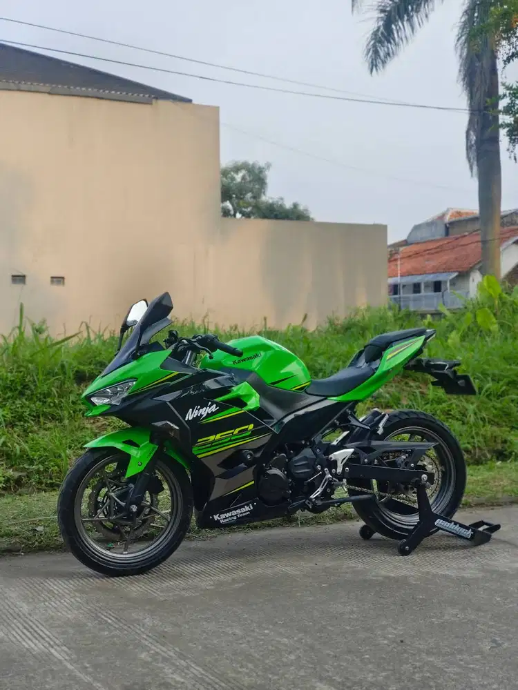 KAWASAKI NEW NINJA 250 FI KRT ABS KEYLESS 2019 KM LOW PAJAK ON GRES