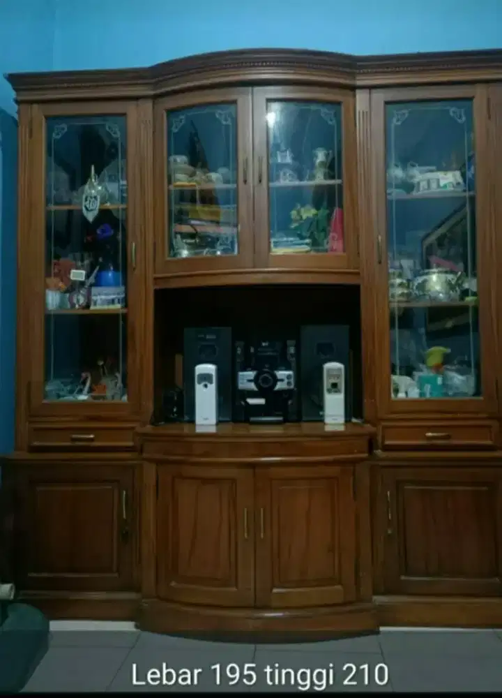Lemari Hias & Bufet Jati