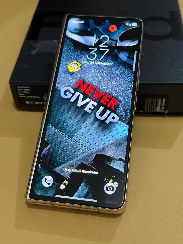 Samsung Z Fold 4 12/512gb mulus no minus