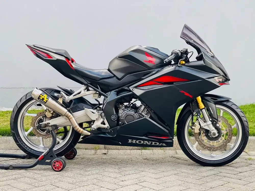 Honda cbr 250 rr abs black matte plat L pajak on cbr 250rr cbr250 rr