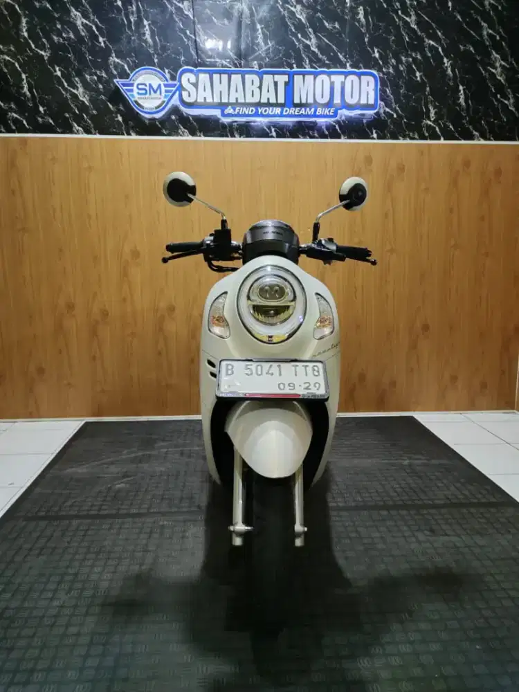 SCOOPY PRESTIGE TH 2024 CASH ATAU KREDIT BISA