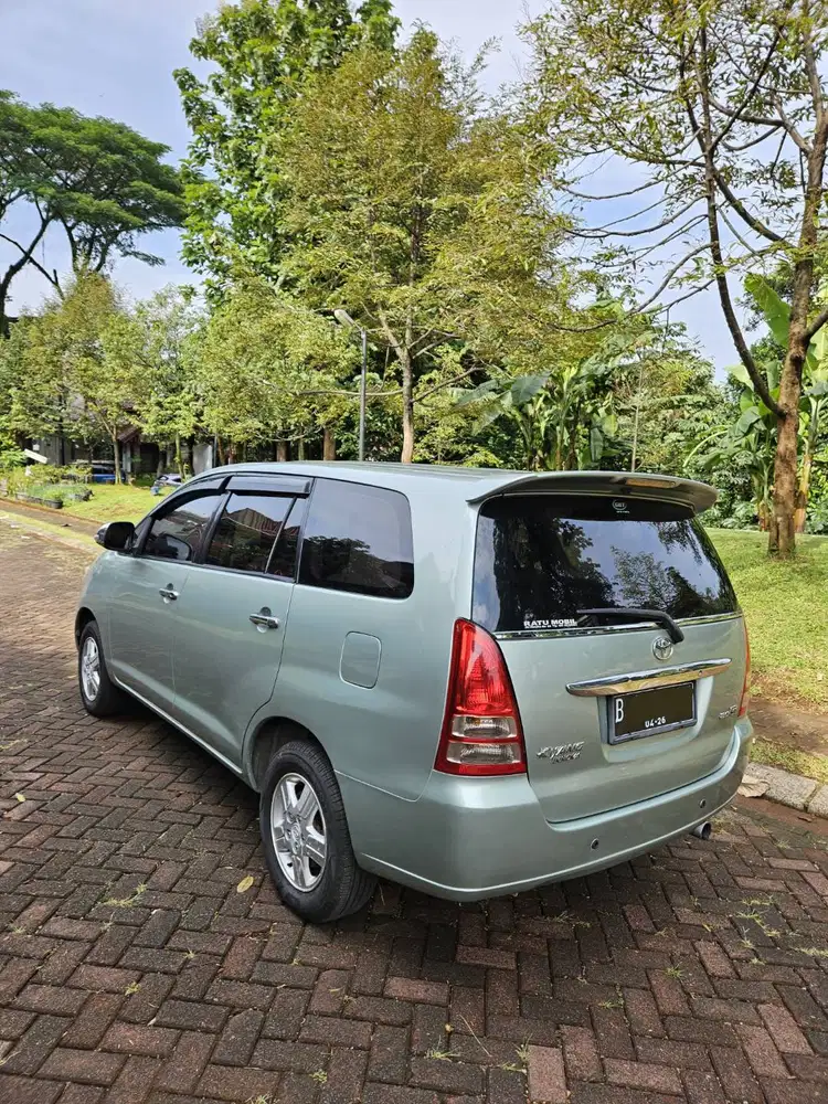 Kijang Inova 2006 top markotop
