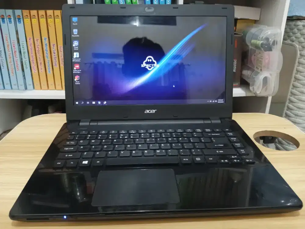 Mulus - Laptop Acer Satelit E5-471 - i3 Gen 4 Ram 8GB Sudah SSD