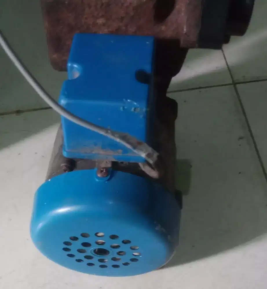 Mesin Pompa Air merk National 125 watt
