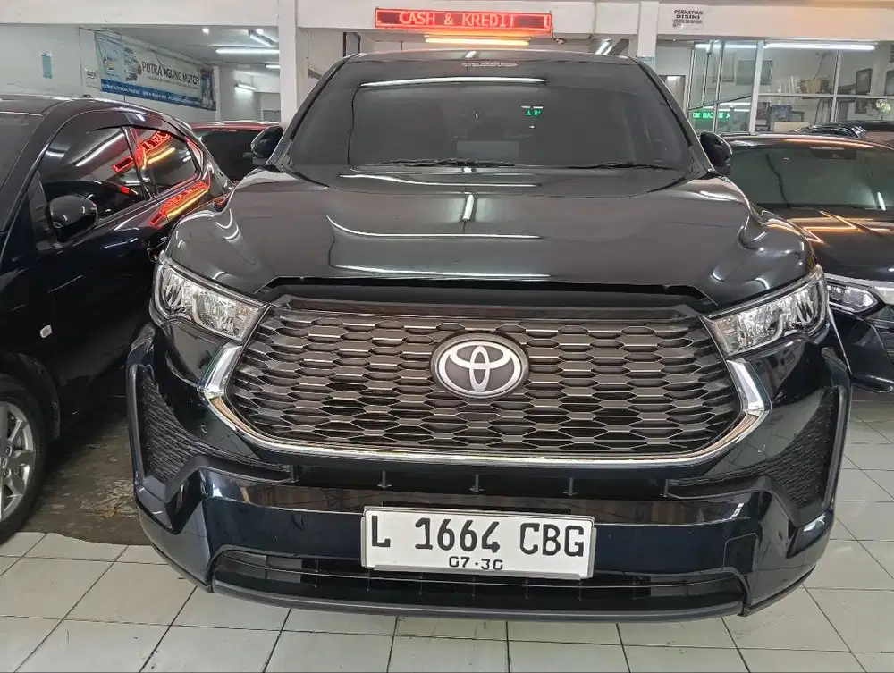 KIJANG INNOVA ZENIC 2.0 V AT BENSIN