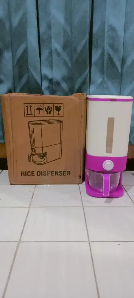 Tempat Beras ukuran 12 liter