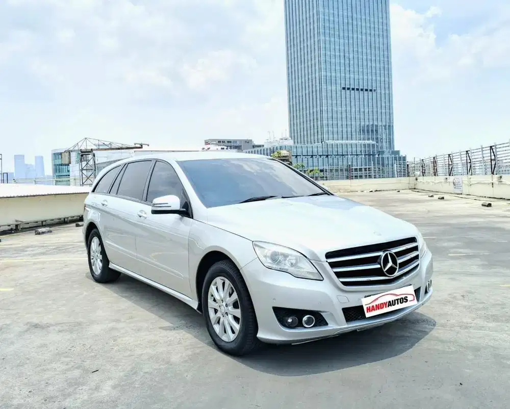 Mercedes Benz R300 Tahun 2010 Automatic Abu-abu Metalik