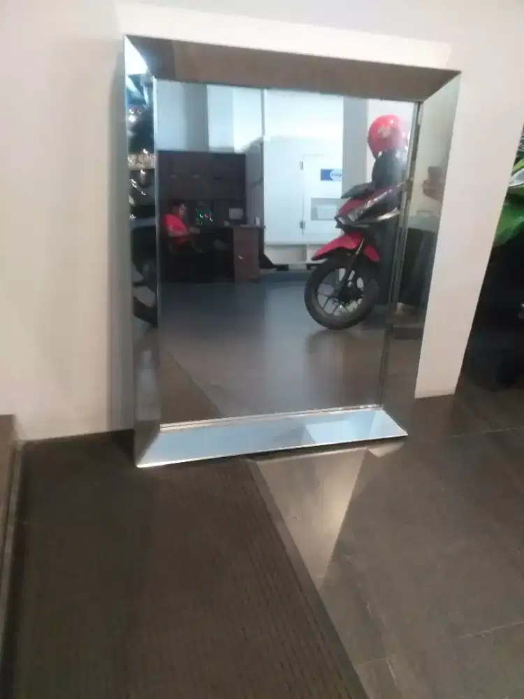 Kaca Cermin Salon jual aja