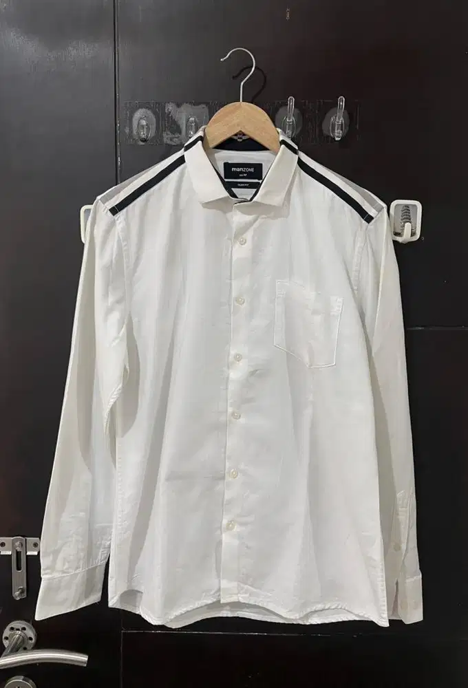Manzone White Shirt size M (slim fit)