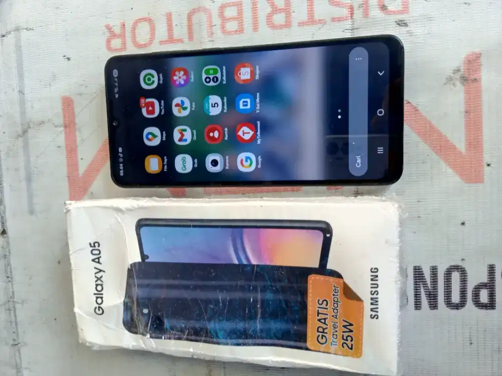 Samsung a05 4/64