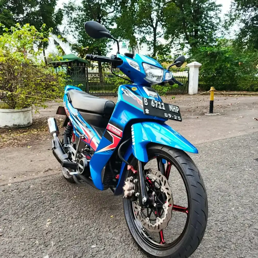 Yamaha F1zr 2005