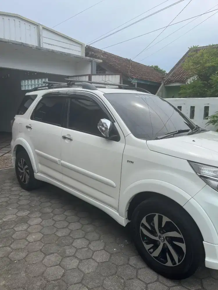 Rush trd 2015 matic
