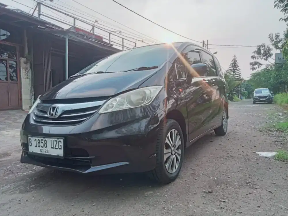 Punya freed mulus cuma 5 jt cicilan 3,3 jt