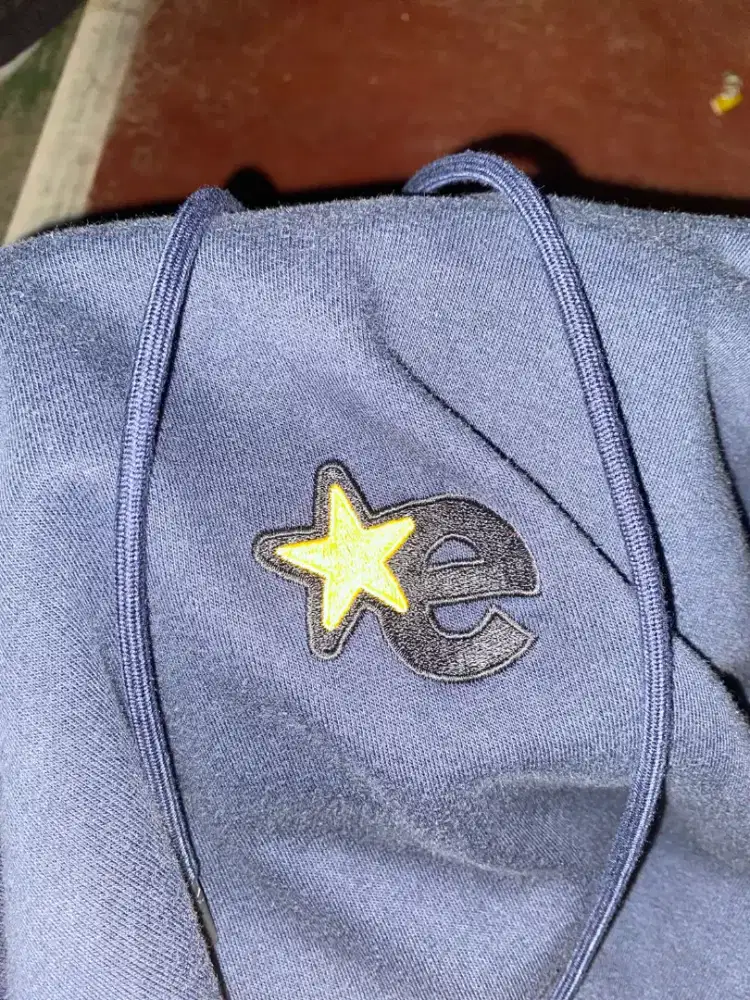 hoddie erigo star