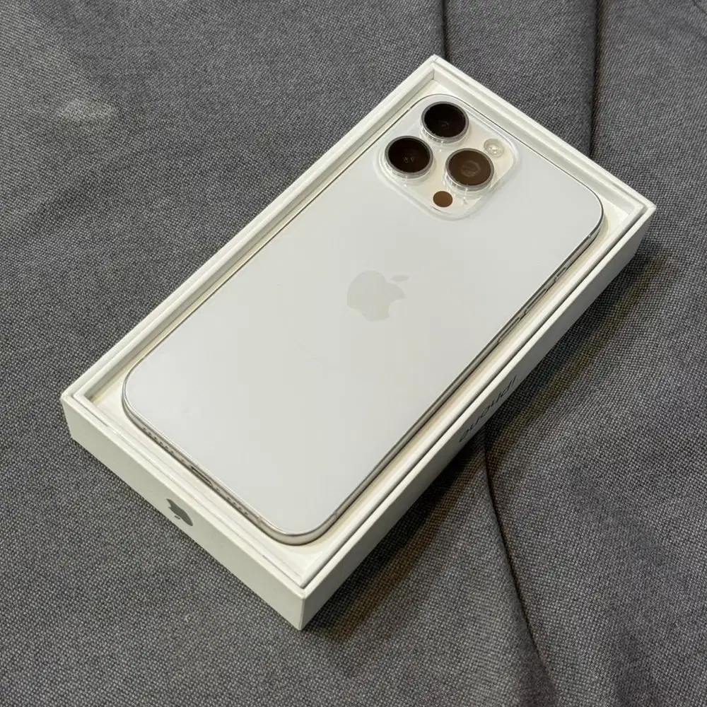 Iphone 15 Pro Max 1TB White Titanium IBox