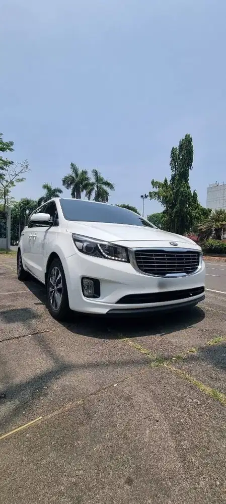 kia Sedona 2017 record resmi