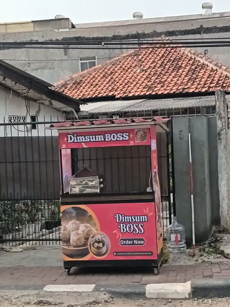 Di cari pekerja untuk jaga stand dimsum