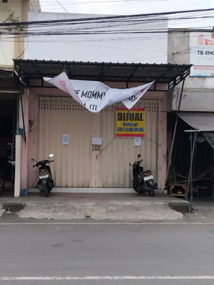 Dijual/ Disewakan ruko tanpa perantara didepan pasar Dolopo - Madiun