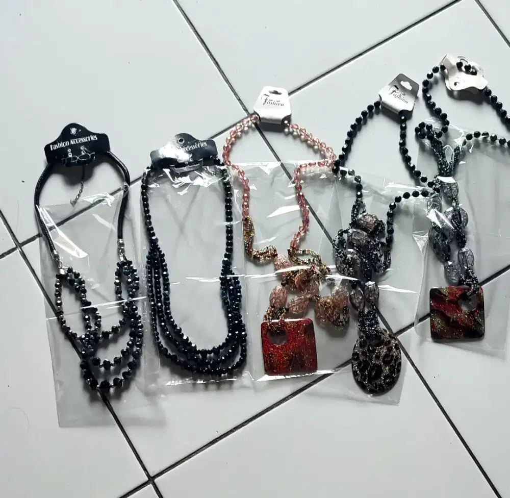Kalung panjang wanita fashion