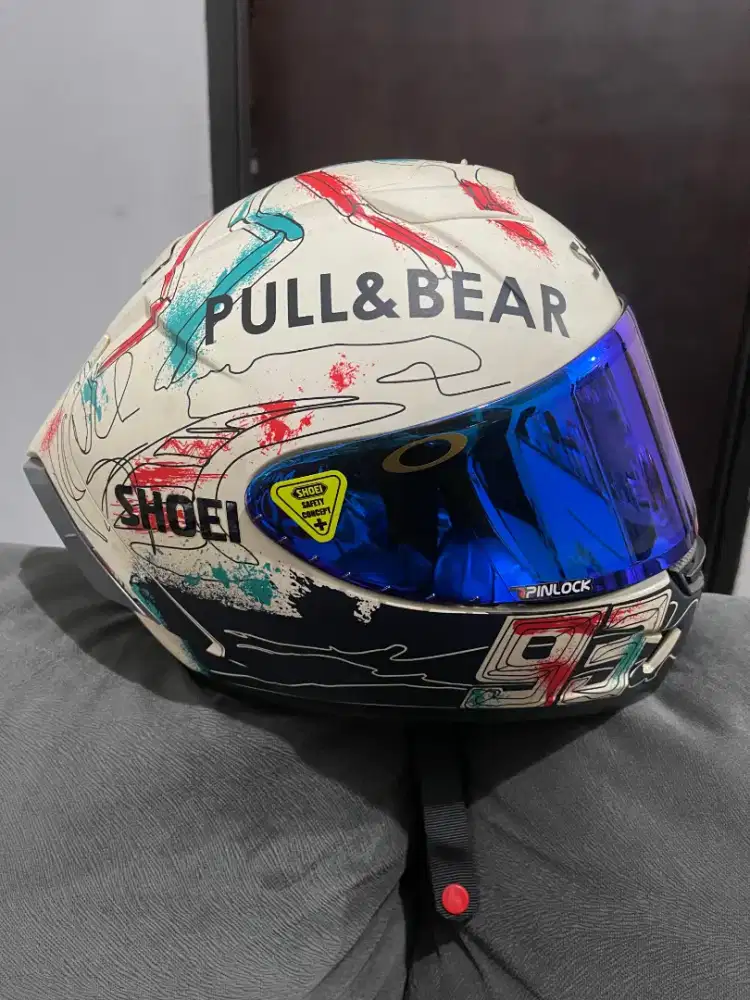 Helm shoei 1:1 Size XL