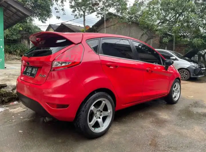Ford Fiesta 2011 Bensin