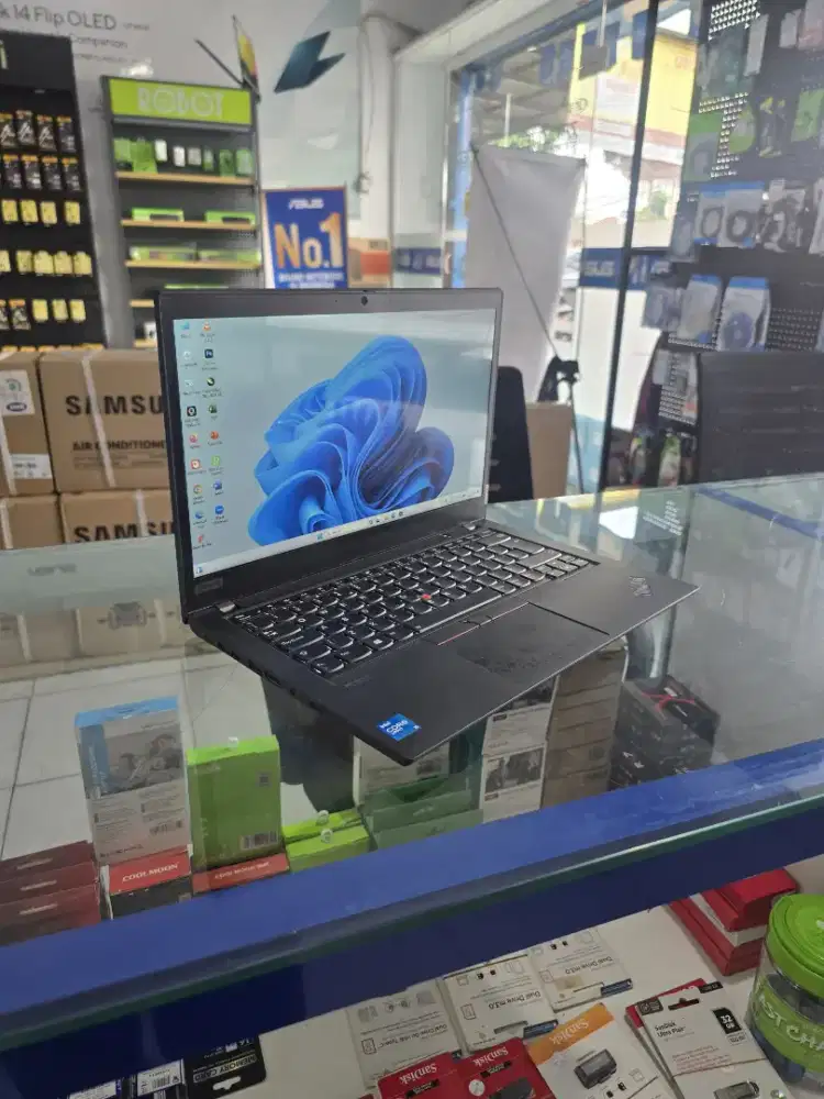 LAPTOP LENOVO THINKPAD I5 GEN11 RAM 16GB SSD 256GB