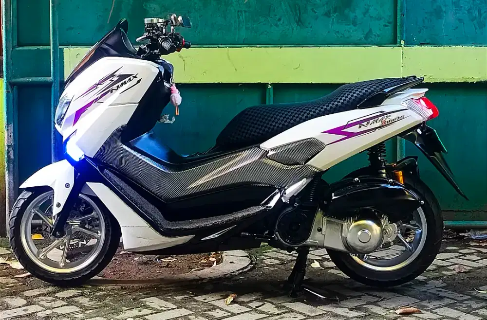 Di jual n max atau tt