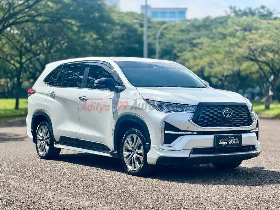 PREMIUM COLOUR! TOYOTA INNOVA ZENIX Q HYBRID HV 2023/2022 AT MODELISTA